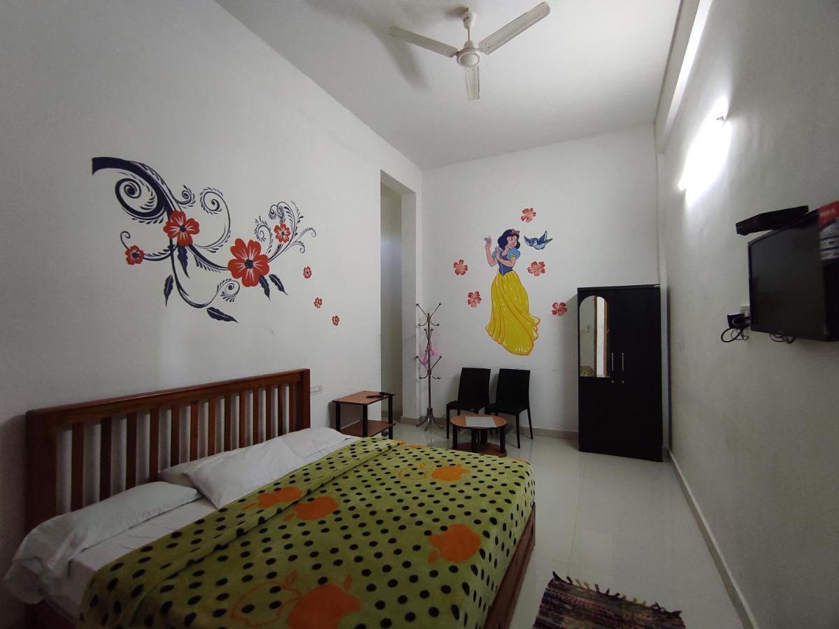 Greenpepperhomestay Munnar Anaviratty Esterno foto