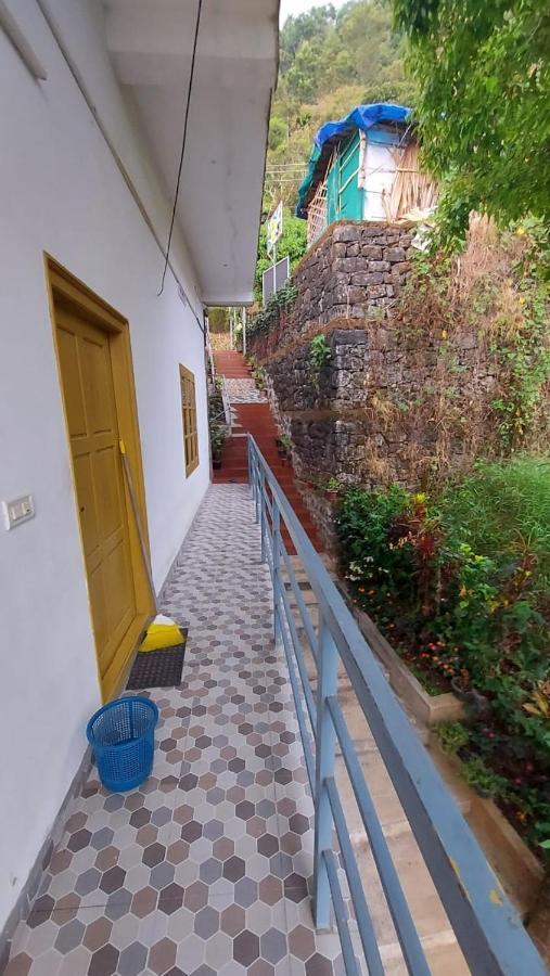 Greenpepperhomestay Munnar Anaviratty Esterno foto