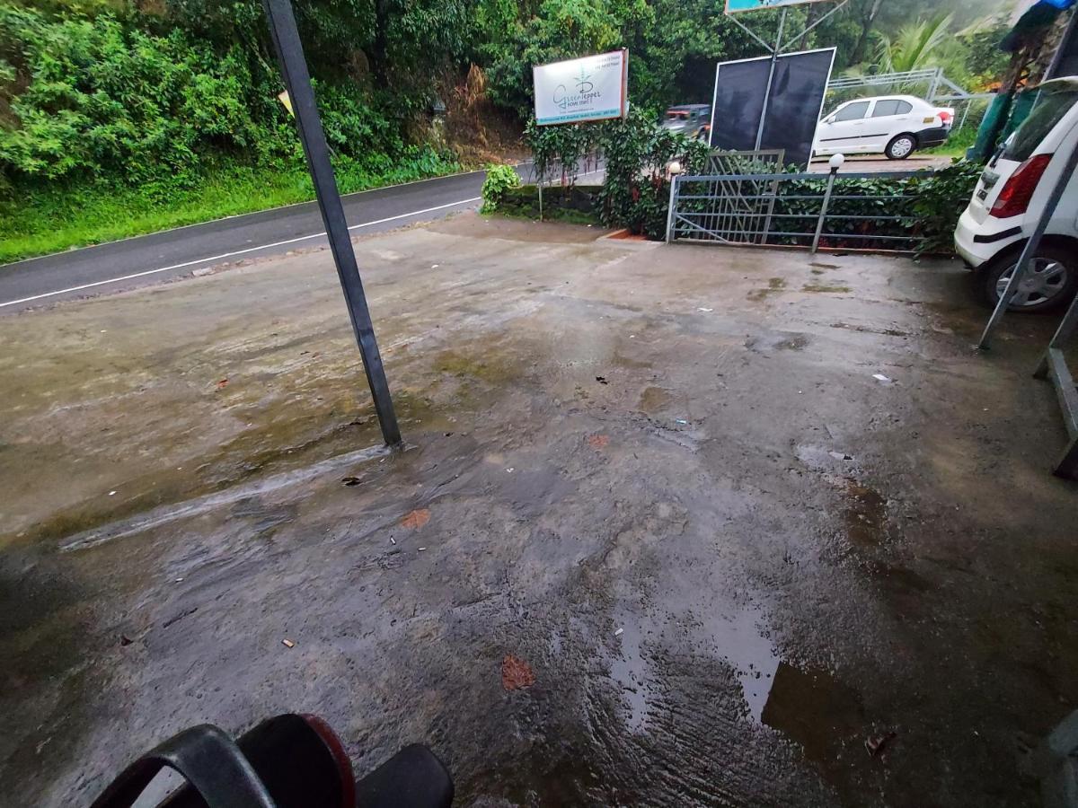 Greenpepperhomestay Munnar Anaviratty Esterno foto