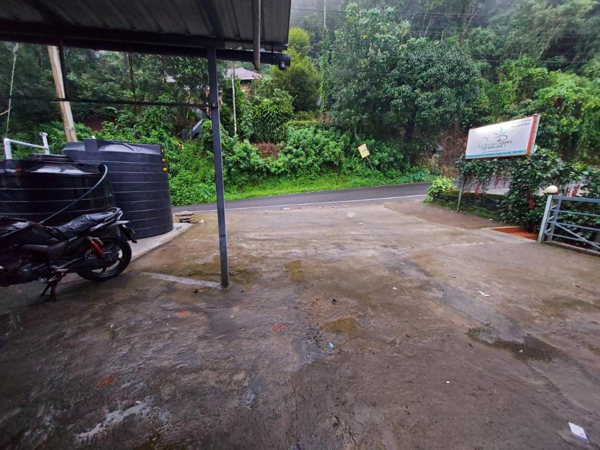 Greenpepperhomestay Munnar Anaviratty Esterno foto