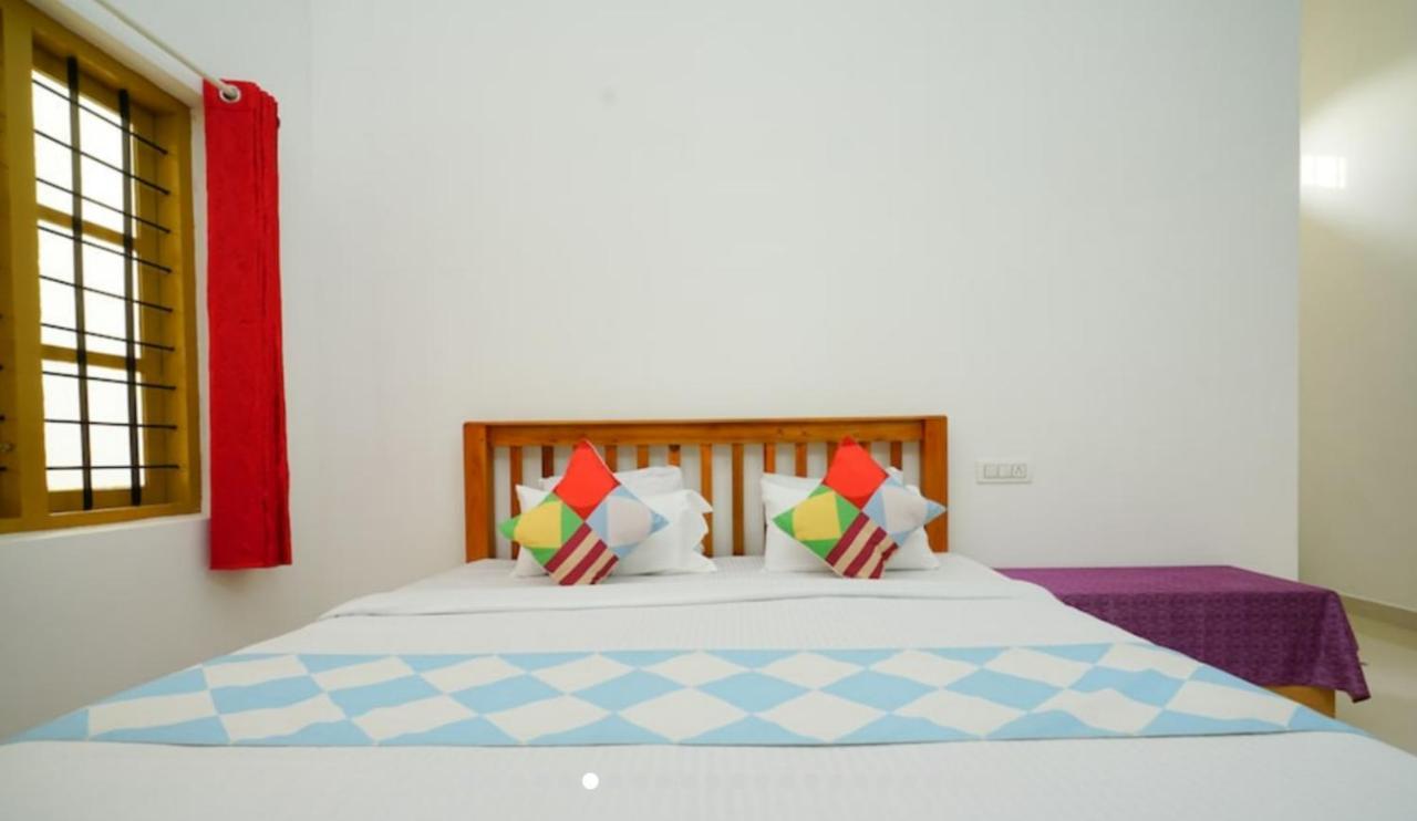 Greenpepperhomestay Munnar Anaviratty Esterno foto