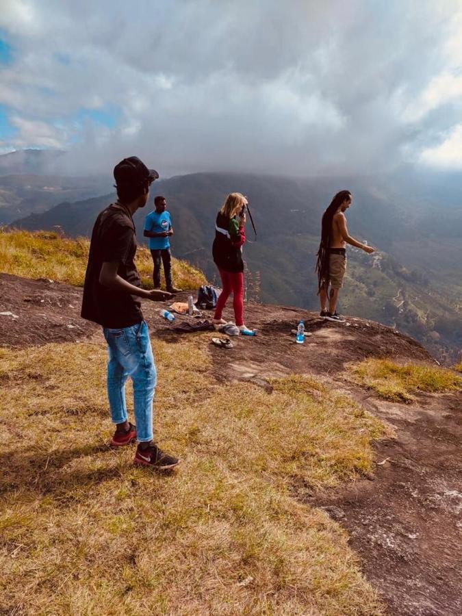 Greenpepperhomestay Munnar Anaviratty Esterno foto